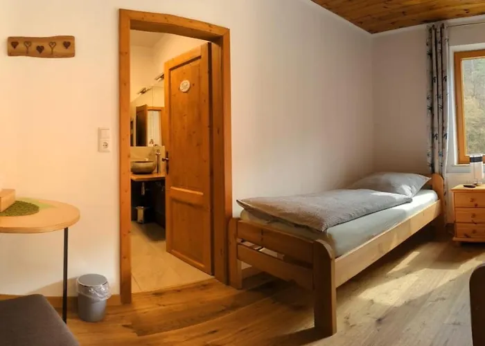 Fruehstueckspension Bed & Breakfast 3*